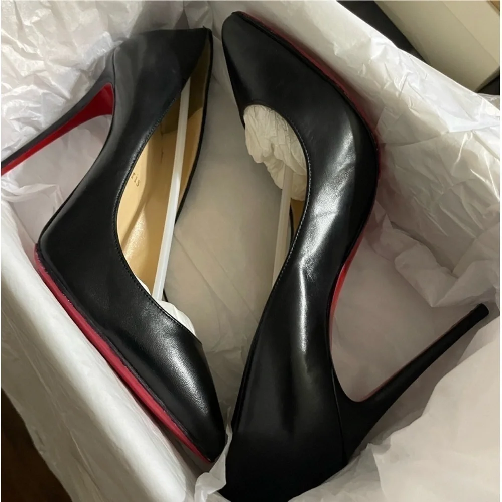 Christian Louboutin Pigalle Follies pumps 100mm Black Napa leather. EU37.5
